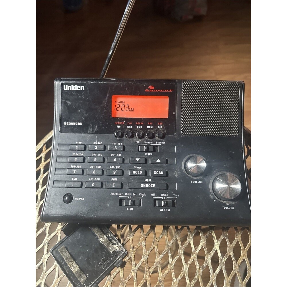 Uniden Bearcat BC365CRS Desktop Analog Scanner AM/FM 500CH NOAA Black